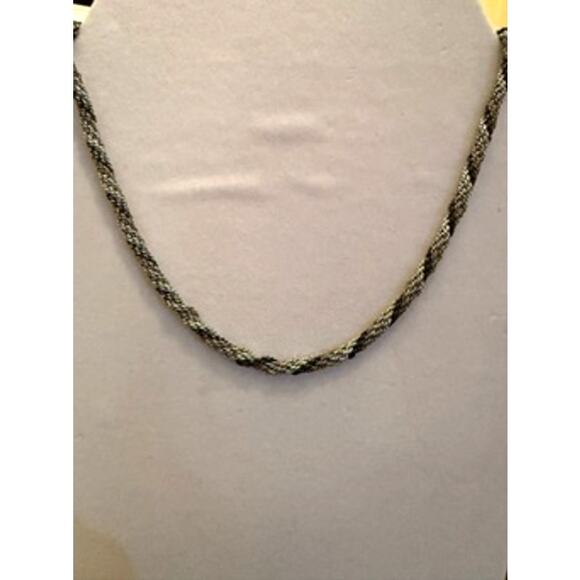 Dior Jewelry - Vintage Christian Dior Tri-Color Twist Plated Gold Beautiful Necklace! Gorgeous!